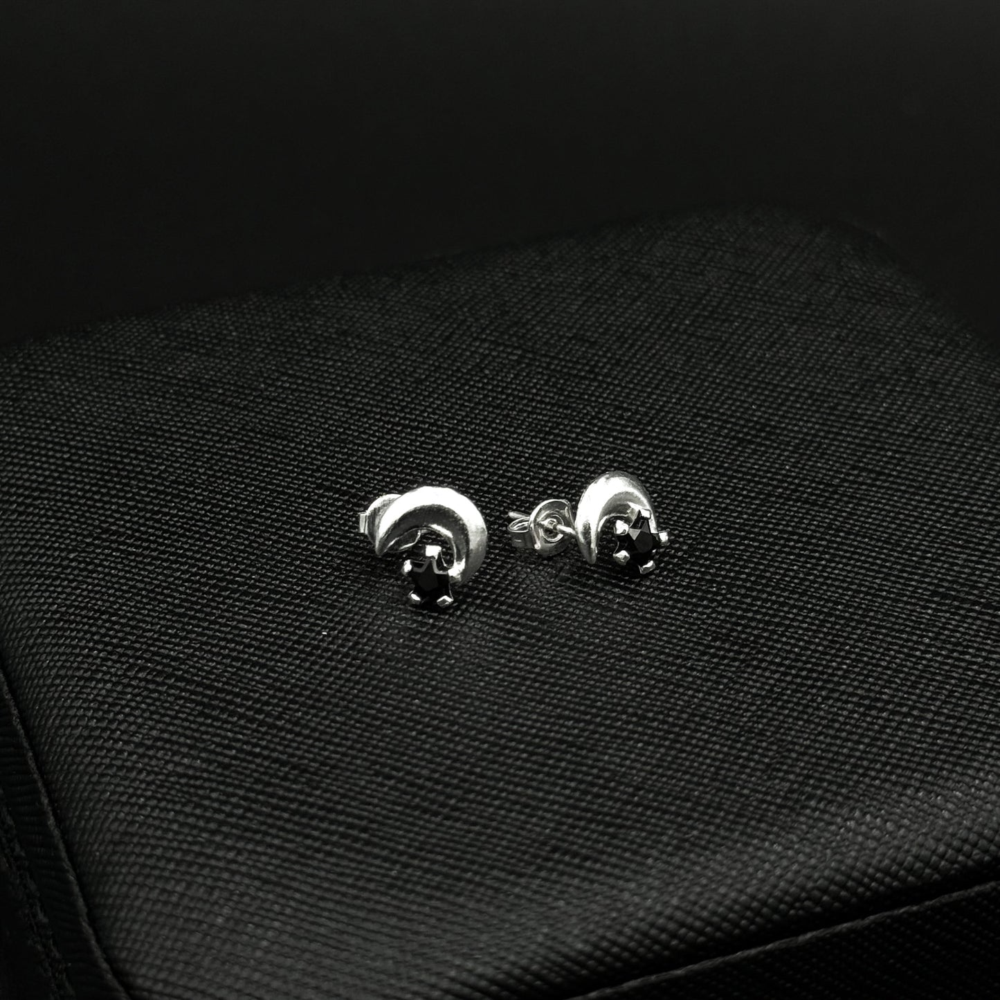 Aretes Luna con Circonia